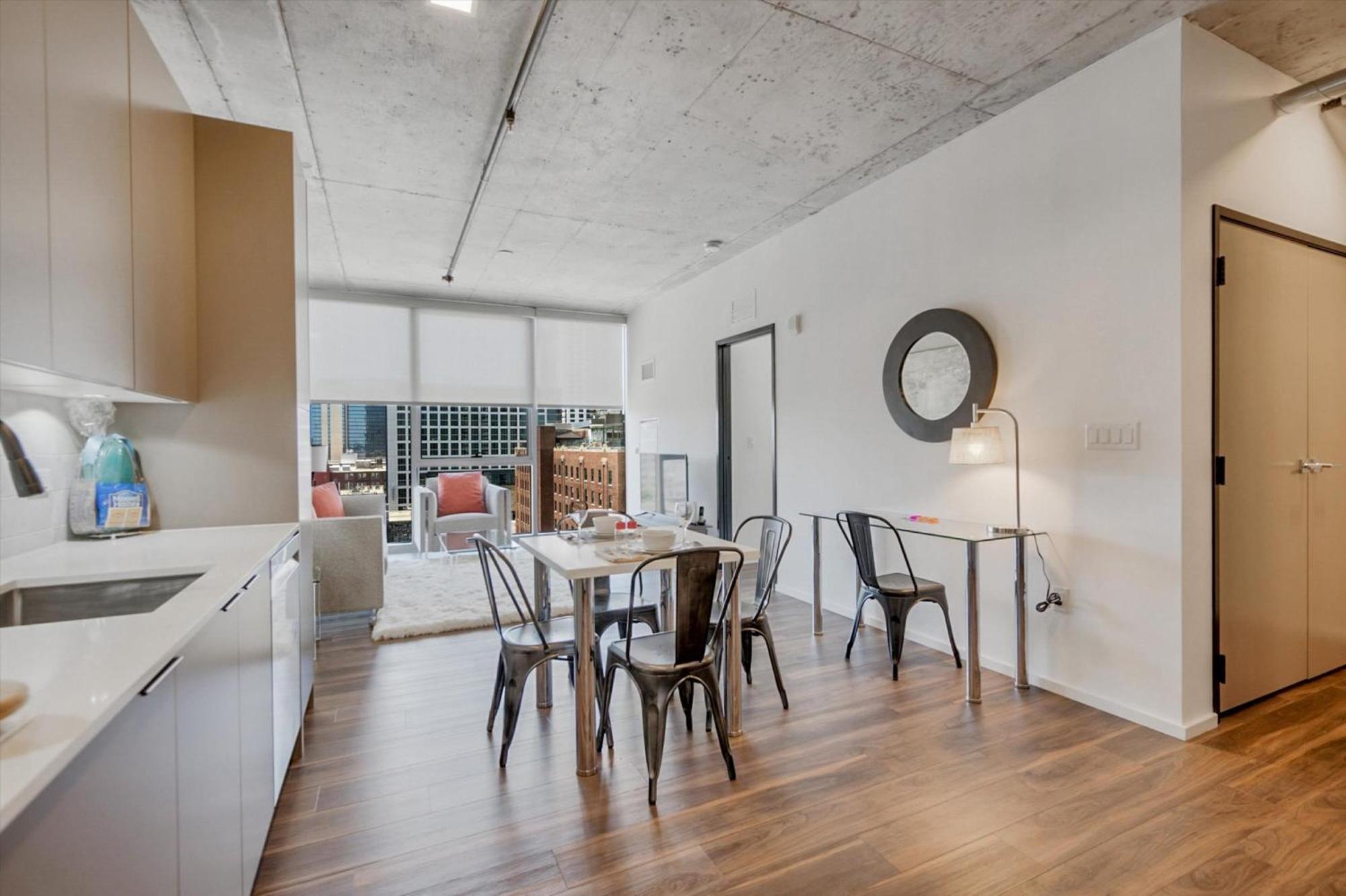 Global Luxury Suites Nashville Downtown Екстериор снимка