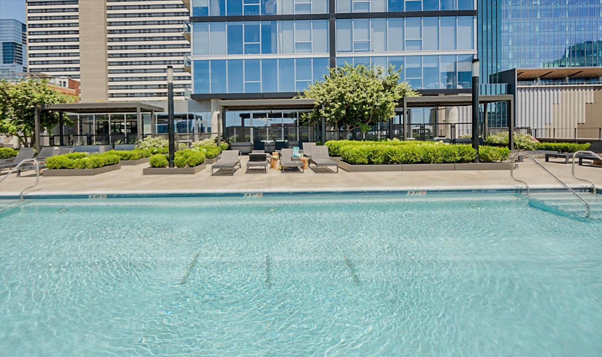 Global Luxury Suites Nashville Downtown Екстериор снимка