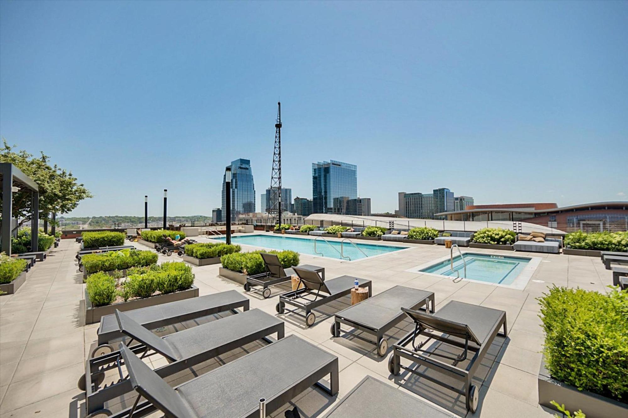 Global Luxury Suites Nashville Downtown Екстериор снимка