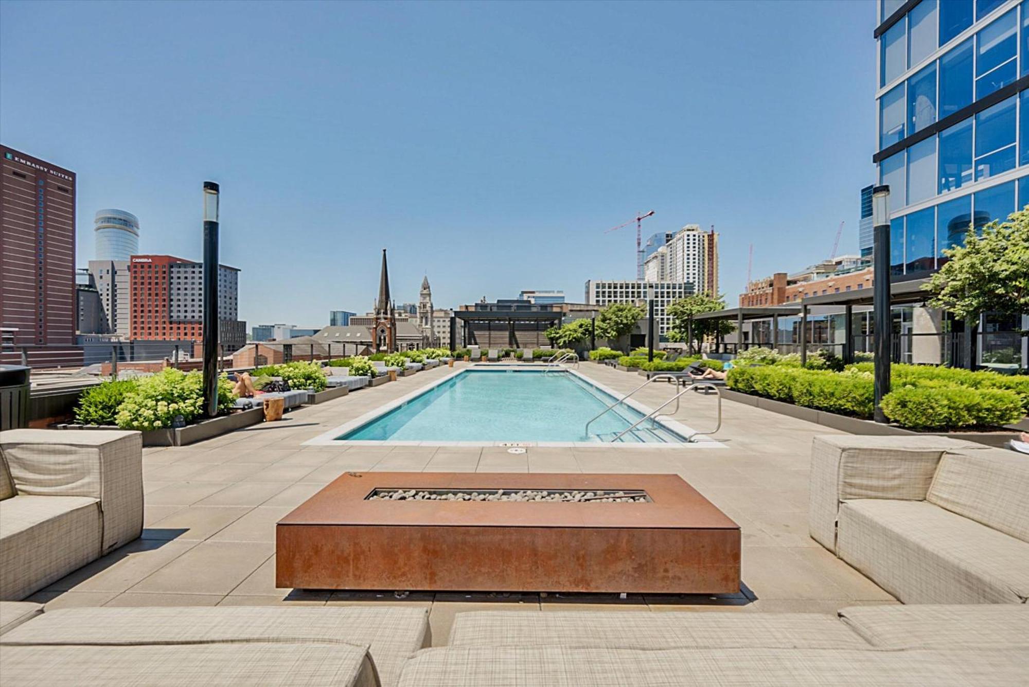 Global Luxury Suites Nashville Downtown Екстериор снимка