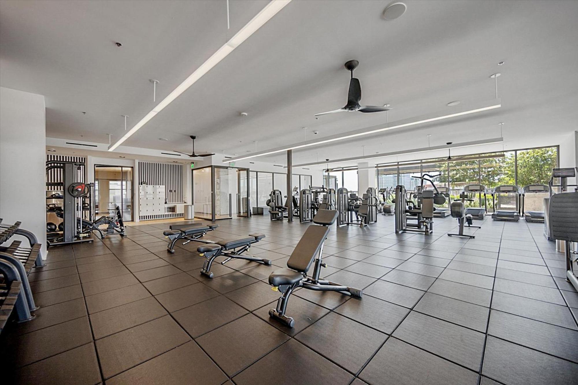 Global Luxury Suites Nashville Downtown Екстериор снимка